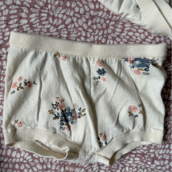 Little Planet Matching Set - Picture 5 of 5